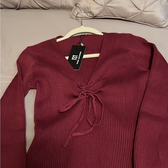 Sexy Sweater Dress - Picture 4 of 6